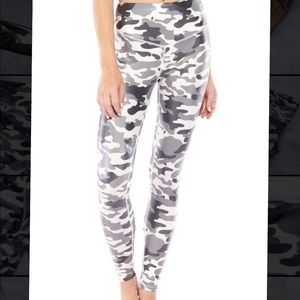 Electric Yoga Revolution leggings